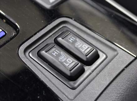 Mitsubishi - Outlander