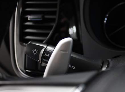 Mitsubishi - Outlander