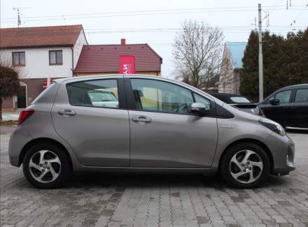 Toyota - Yaris