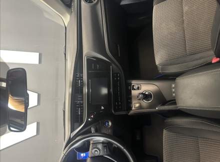 Toyota - Auris