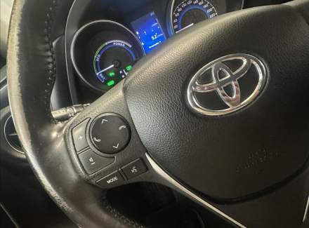 Toyota - Auris