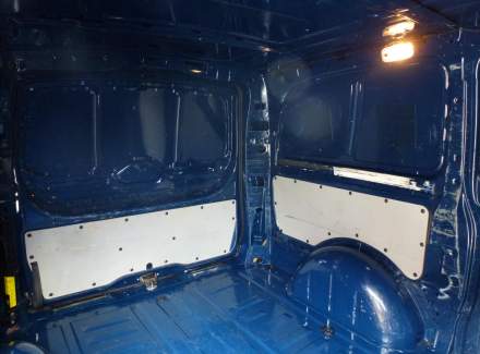 Mercedes-Benz - Vito