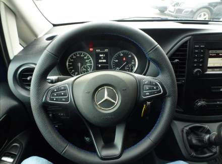 Mercedes-Benz - Vito