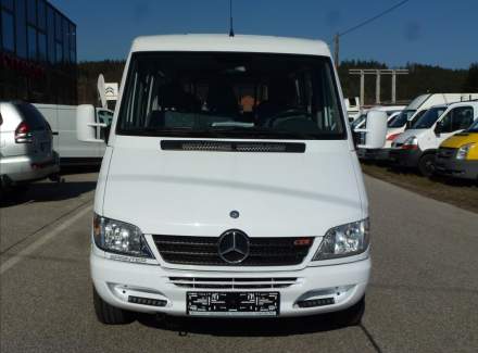Mercedes-Benz - Sprinter