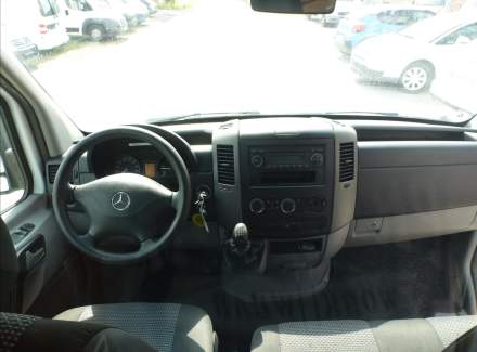 Mercedes-Benz - Sprinter