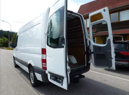 Mercedes-Benz - Sprinter