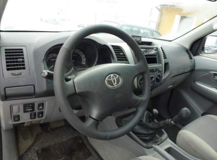 Toyota - Hilux