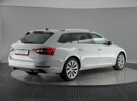 Škoda - Superb
