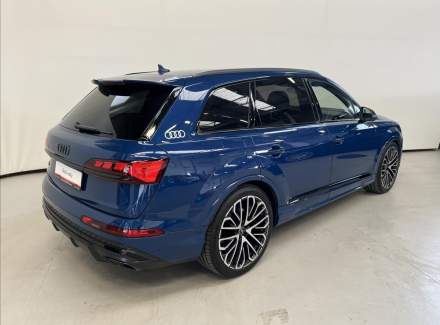 Audi - Q7