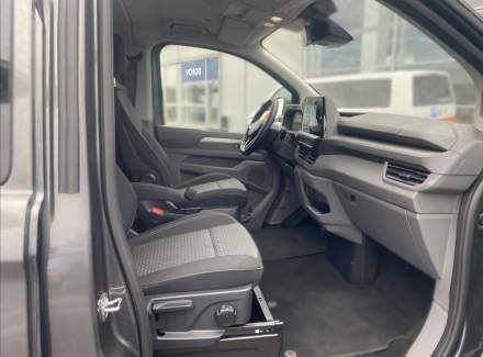 Volkswagen - Caravelle