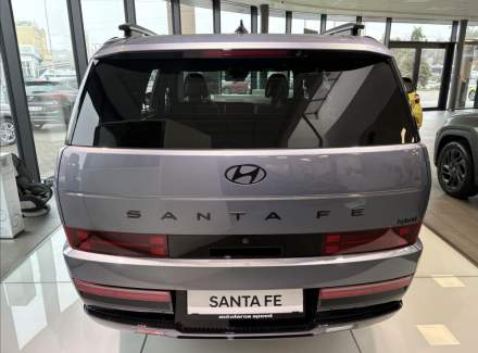 Hyundai - Santa FE