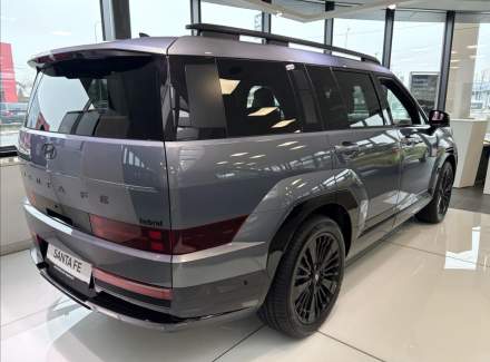 Hyundai - Santa FE