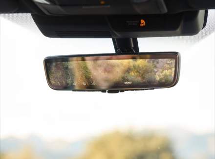 Mitsubishi - Outlander