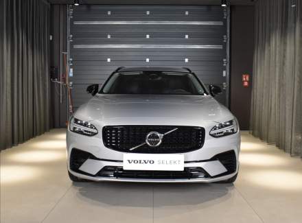 Volvo - V90