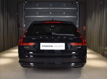 Volvo - V90