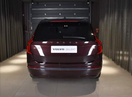 Volvo - XC90