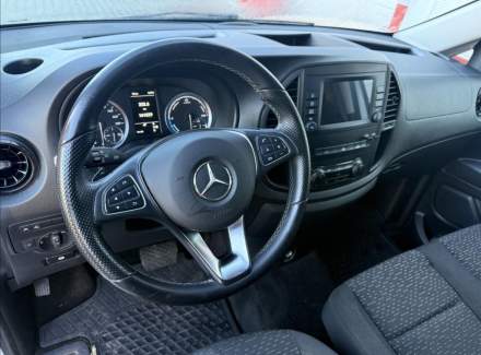 Mercedes-Benz - eVito