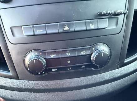 Mercedes-Benz - eVito