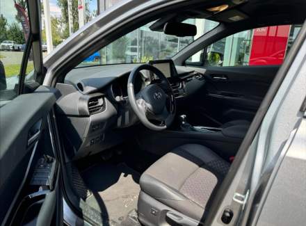 Toyota - C-HR