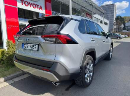Toyota - RAV 4