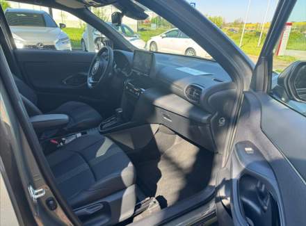 Toyota - Yaris Cross