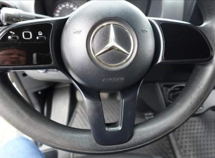Mercedes-Benz - Sprinter