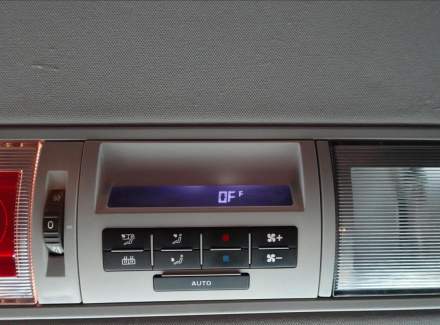 Volkswagen - Caravelle