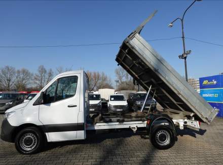 Mercedes-Benz - Sprinter