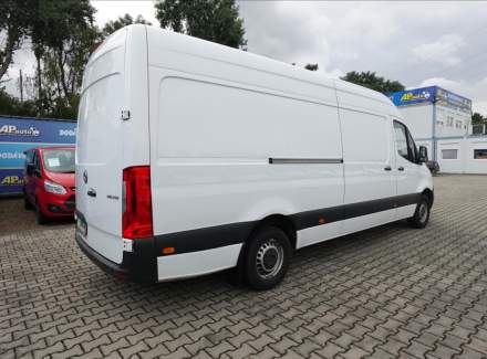 Mercedes-Benz - Sprinter