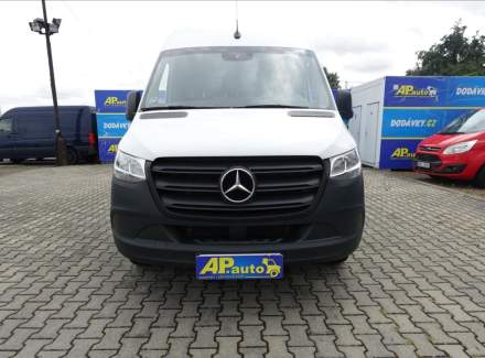 Mercedes-Benz - Sprinter