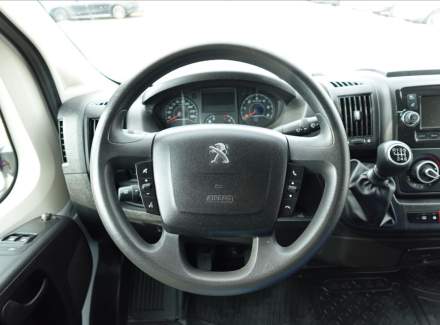 Peugeot - Boxer
