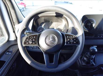 Mercedes-Benz - Sprinter