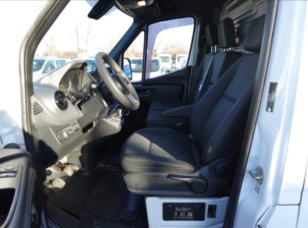 Mercedes-Benz - Sprinter