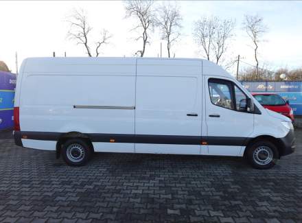 Mercedes-Benz - Sprinter