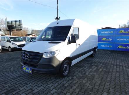 Mercedes-Benz - Sprinter
