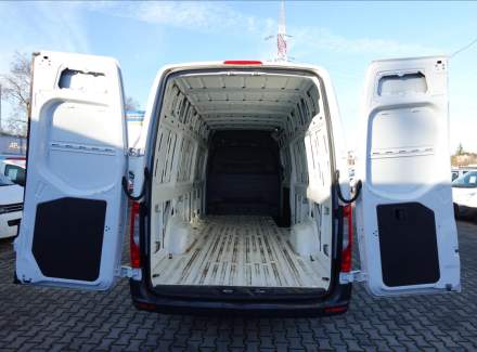 Mercedes-Benz - Sprinter