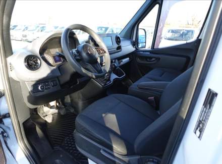 Mercedes-Benz - Sprinter