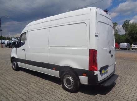 Mercedes-Benz - Sprinter