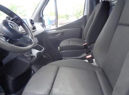 Mercedes-Benz - Sprinter