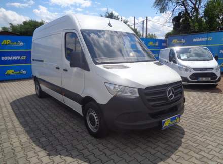Mercedes-Benz - Sprinter
