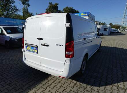 Mercedes-Benz - Vito