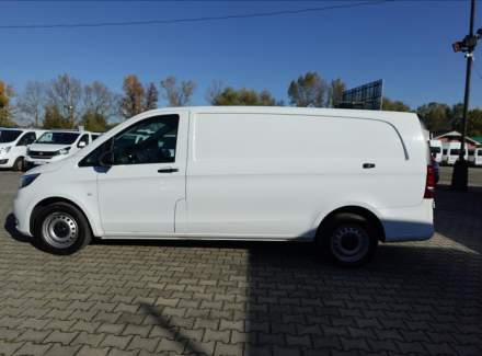 Mercedes-Benz - Vito
