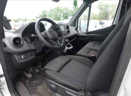 Mercedes-Benz - Sprinter
