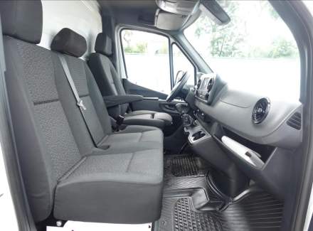 Mercedes-Benz - Sprinter