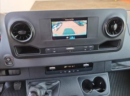 Mercedes-Benz - Sprinter