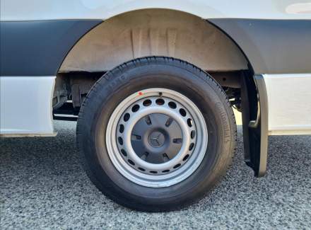 Mercedes-Benz - Sprinter