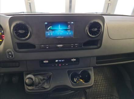 Mercedes-Benz - Sprinter
