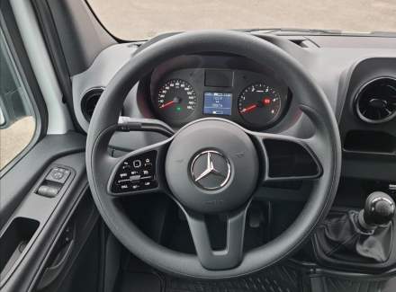 Mercedes-Benz - Sprinter