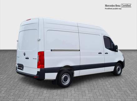 Mercedes-Benz - Sprinter