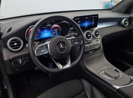 Mercedes-Benz - GLC